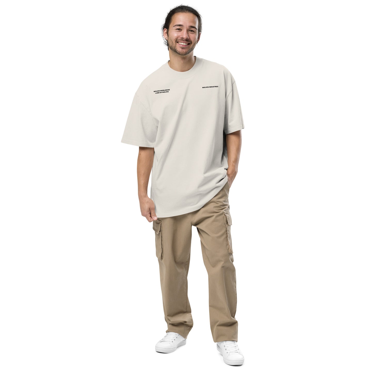 Wolves Industries ® WFM Worldwide Oversized faded t-shirt