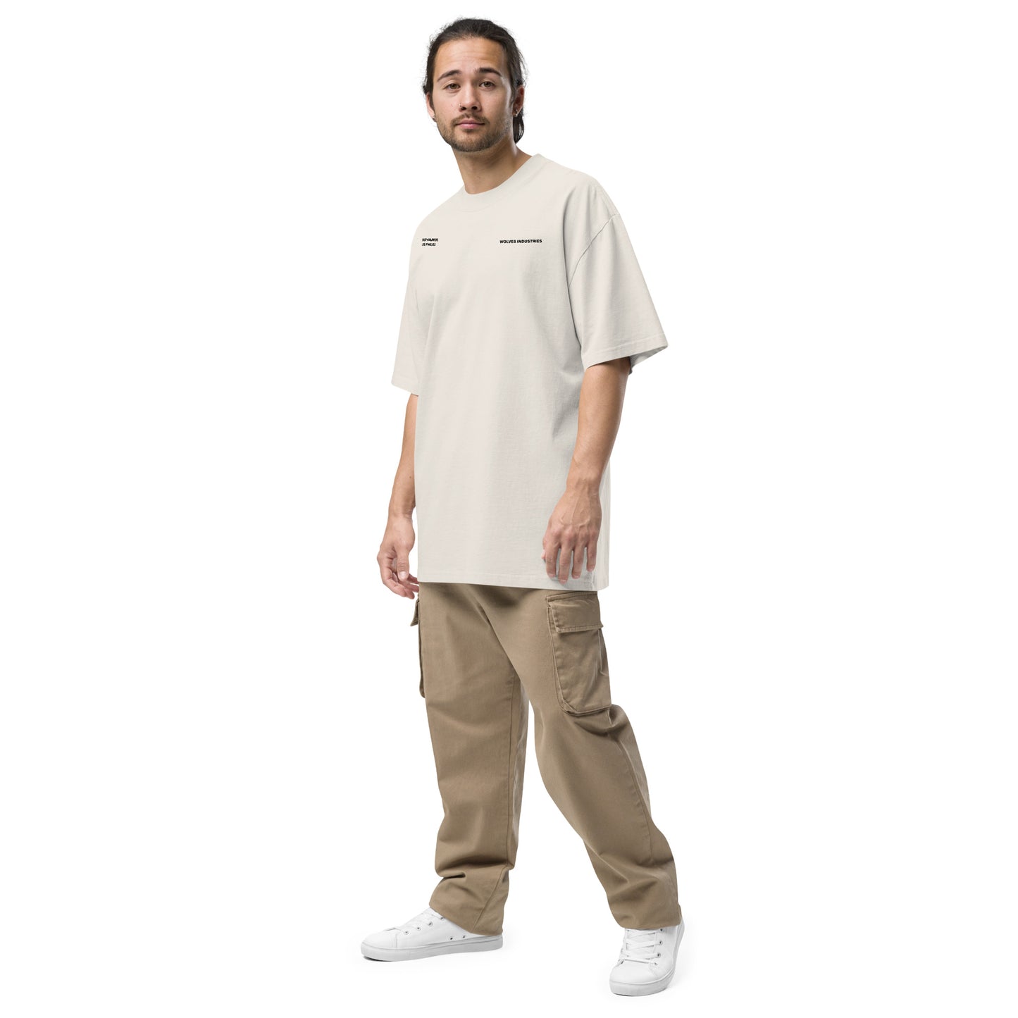 Wolves Industries ® WFM Worldwide Oversized faded t-shirt