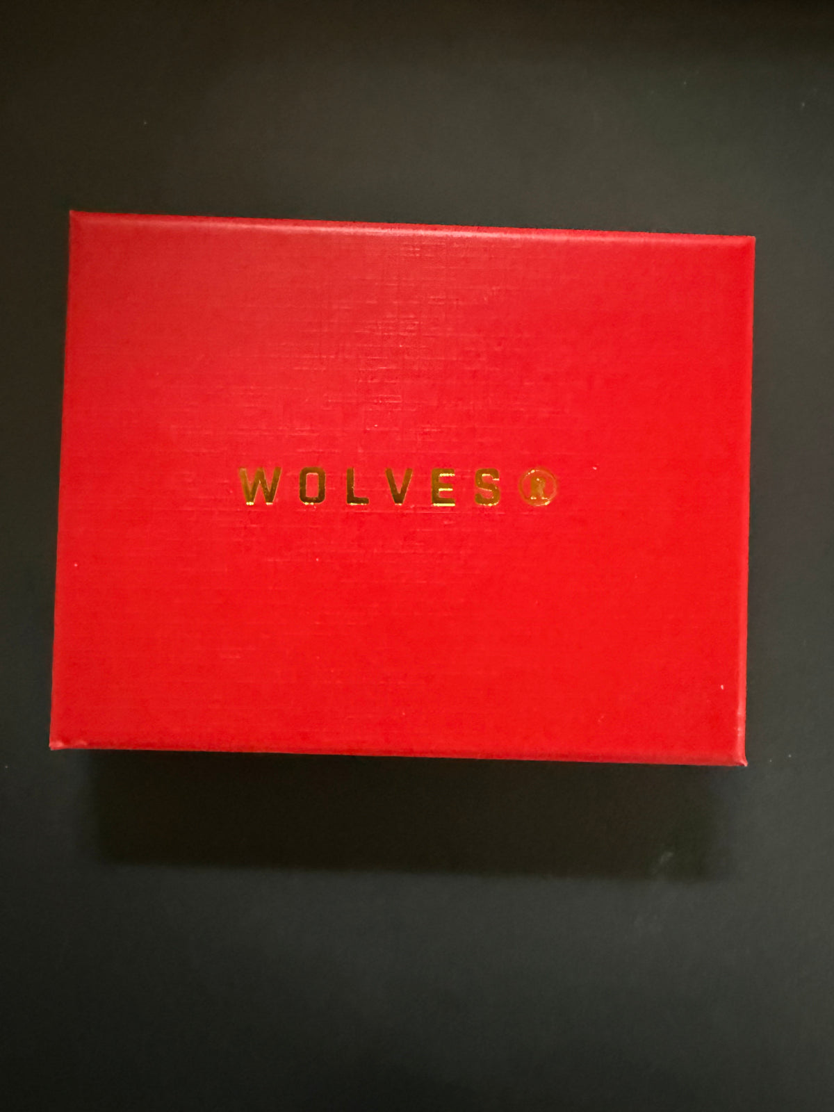WOLVES ® Red Pebble Calfskin Leather Cardholder
